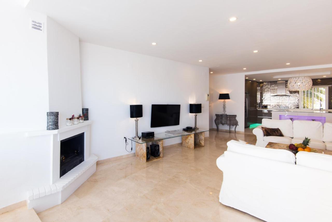 ROYAL TORREQUEBRADA Apartment primera linea de mar Benalmádena Exterior foto
