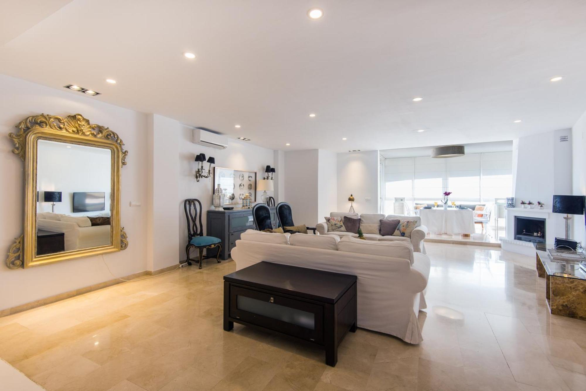 ROYAL TORREQUEBRADA Apartment primera linea de mar Benalmádena Exterior foto