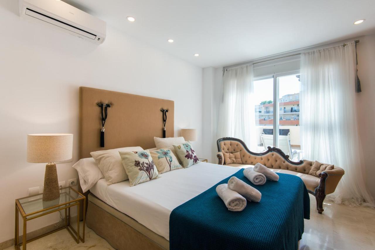 ROYAL TORREQUEBRADA Apartment primera linea de mar Benalmádena Exterior foto